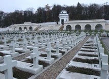 Ukraina: Katolicy w obronie polskich pomników