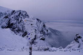 Tatry: Mróz, śnieg i zagrożenie lawinowe