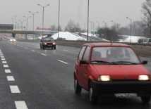 Pieniądze za nadpłaty za kartę pojazdu