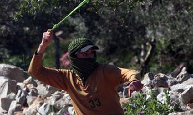 16-latek zabity przez żołnierzy