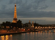Paryż: Noc Świadków