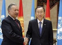 Kirgistan: stan wyjątkowy w kraju 
