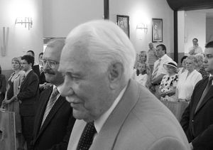 Pochować prezydenta Kaczorowskiego w godnej nekropolii