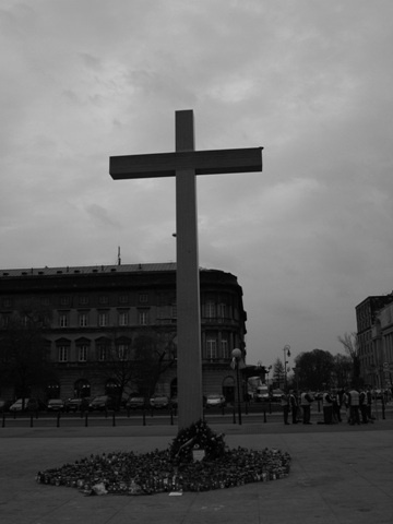 Krzyż papieski na placu Piłsudskiego