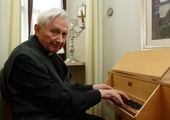 Ks. G. Ratzinger: Nadszarpnięte zdrowie powodem dymisji