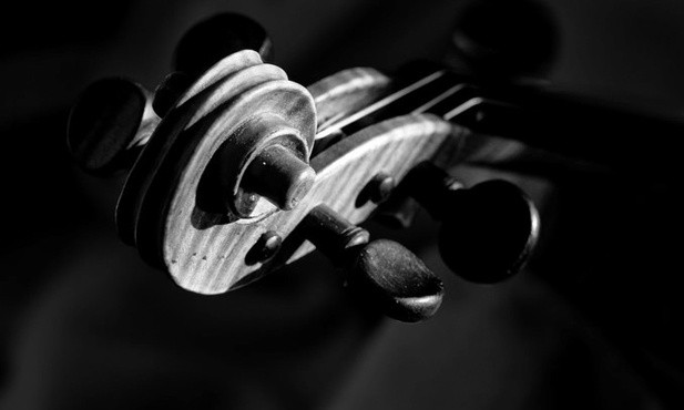 Muzycy z Londynu oddali hołd ofiarom katastrofy