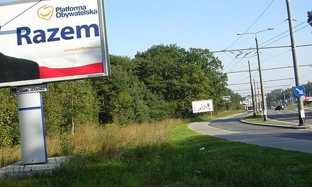 Politycy nie wskoczą na billboardy