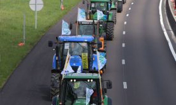 Traktory na ulicach Paryża