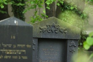 Czechy: Zdewastowano cmentarz żydowski
