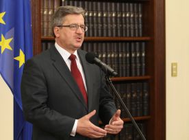 Komorowski porozmawia z Miedwiediewem