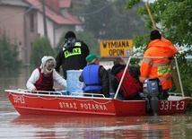70 tys. interwencji strażaków w związku z powodzią