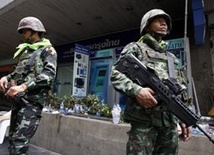 Tajlandia: Przedłużyć godzinę policyjną