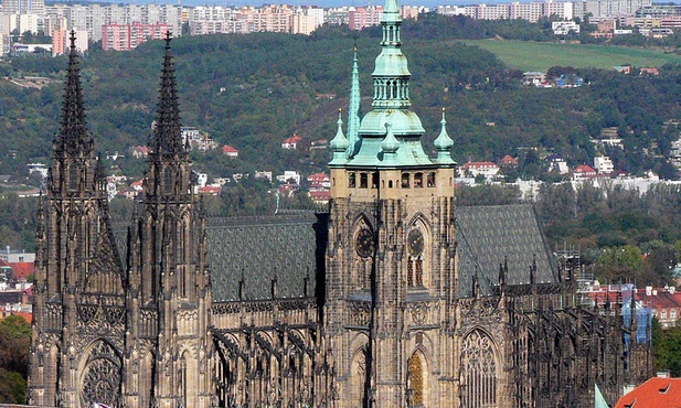 Kościoły w Europie podczas Wielkanocy -  w Czechach zabronione są śpiewy