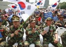 Korea Płd.: 10 tys. ludzi żądało ukarania Phenianu