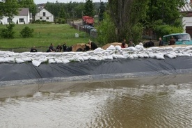 Sytuacja powodziowa stabilizuje się