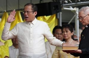 Filipiny: Benigno Aquino zaprzysiężony