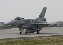 F-16 w Krzesinach