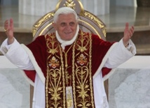 Papież też kibicuje