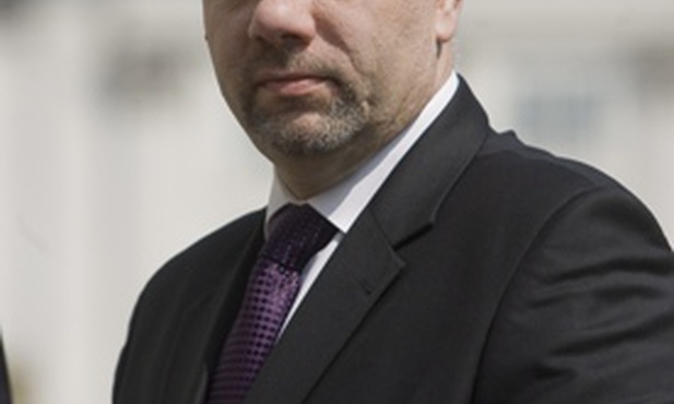Ministrowie rezygnują 