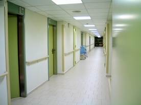 Miasto zamknęło szpital, otworzy go Kościół