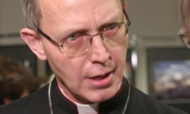 Bp Piotr Libera