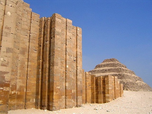 Odkryto nowe grobowce w Sakkarze