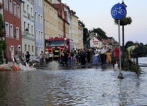 Komisja pozwoliła pomagać