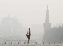 Deszcz rozproszył smog nad Moskwą