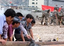 Chiny: Kolejne osunięcia ziemi