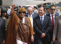 Berlusconi, Kadafi i prawa człowieka