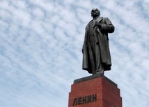 Lenin w darowiznie... na cele religijne