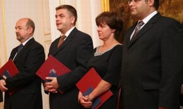 One zastąpią Szumilas i Kudrycką?