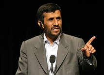 Oburzające oskarżenia Ahmadineżada