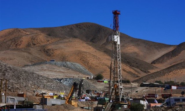 Chile: Dwa miesiące pod ziemią