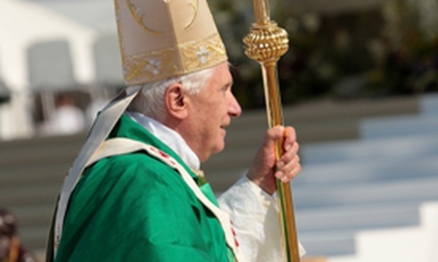 Papież z ofiarami klęsk