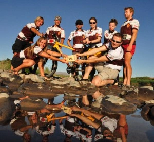 Przekazanie sztafetowej pałeczki