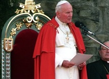 Białoruś: Budują kościół św. Jana Pawła II