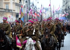 Historyczna defilada w Święto Niepodległości