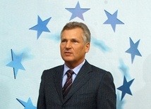 Kwaśniewski: Większość Polaków za współpracą z Rosją