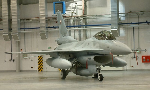 F16 będą stacjonować w Polsce?