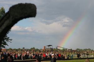 Znaki, że spotyka się z inną dziewczyną