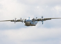 Antonow AN-22