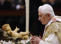 Benedykt XVI ochrzcił dziś 21 niemowląt