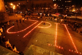 Marsze, apele i modlitwy - dziś o 21