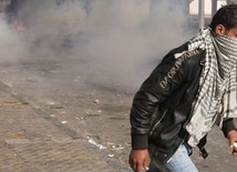 Tunezja: Płonie więzienie - 42 zabitych