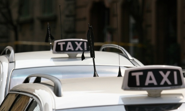 Przed Euro 2012 kontrole taksówkarzy