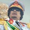 Z Bożego nakazu przeciw Kadafiemu