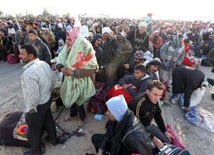Ponad 10 tys. ludzi uciekło z Libii do Tunezji