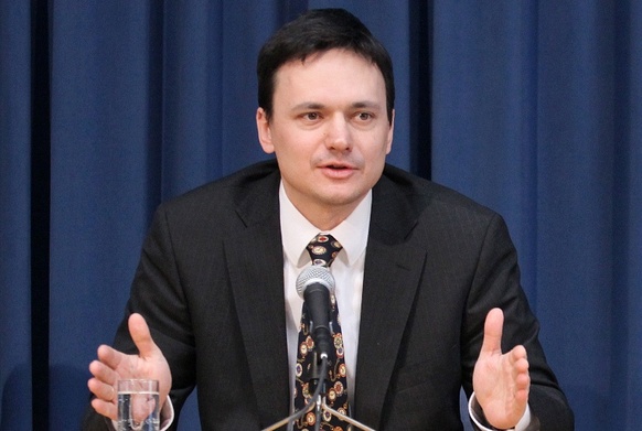 Minister o specsłużbach