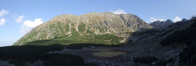 Tatry: Trzy osoby pod lawiną